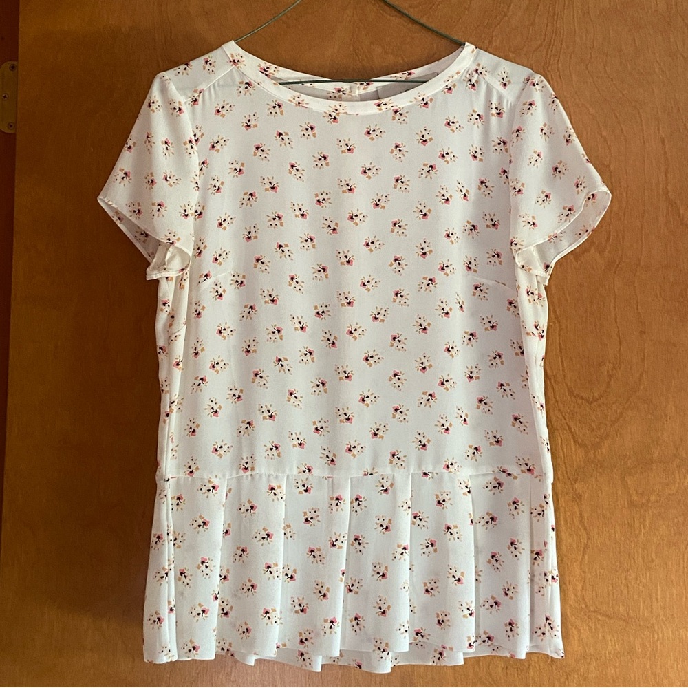 Micro-Floral Pattern Blouse